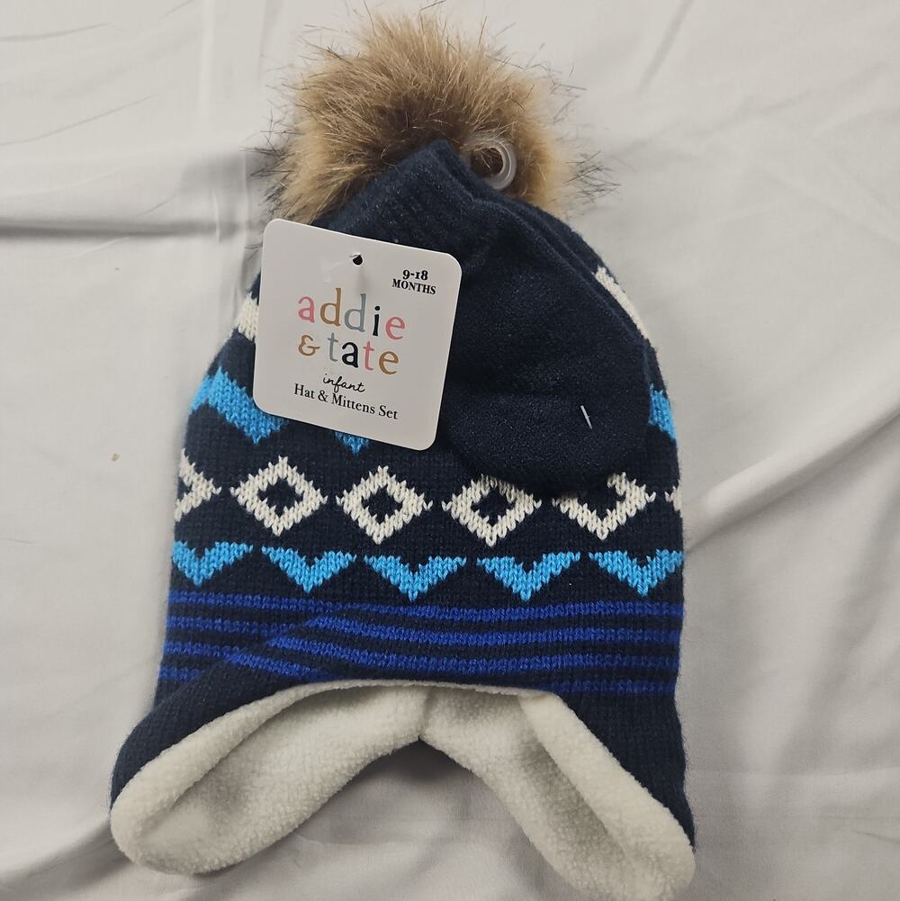 NWT Addie & Tate 9-18 Months Winter Hat & Mitten Set
